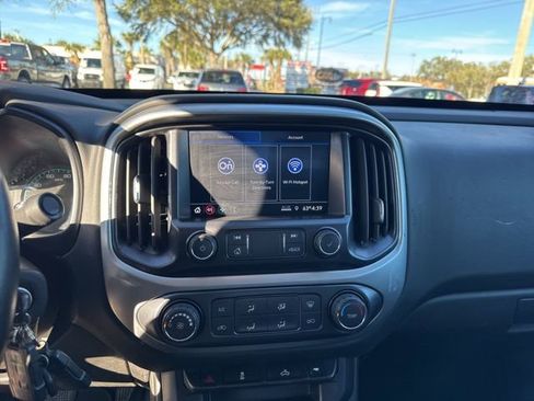 Used 2021 Chevrolet Colorado LT image 25