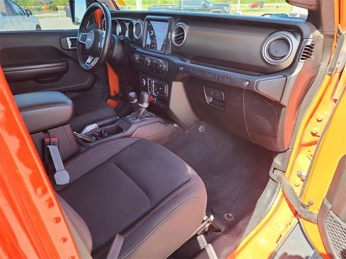 Used 2018 Jeep Wrangler Unlimited Rubicon image 29