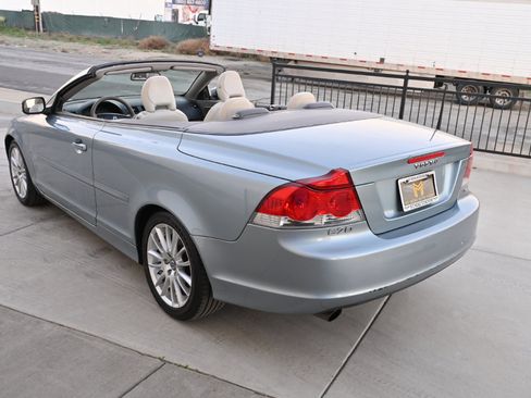 Used 2008 Volvo C70 T5 image 7