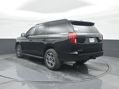 New 2025 Ford Expedition Active image 22