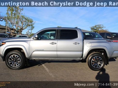 Used 2023 Toyota Tacoma TRD Sport image 14