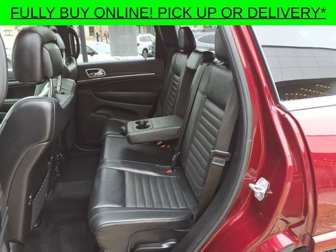 Used 2018 Jeep Grand Cherokee Limited image 29