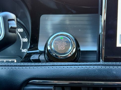 Used 2021 Lincoln Corsair AWD w/ Equipment Group 101A image 27