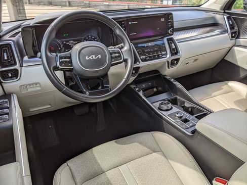 Used 2022 Kia Sorento S AWD/4WD image 12
