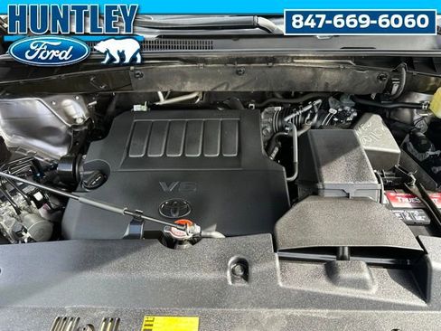 Used 2016 Toyota Highlander Plus image 9