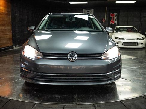 Used 2020 Volkswagen Golf 4-Door image 4