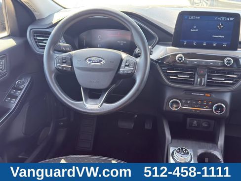 Used 2025 Ford Escape Active AWD/4WD image 23