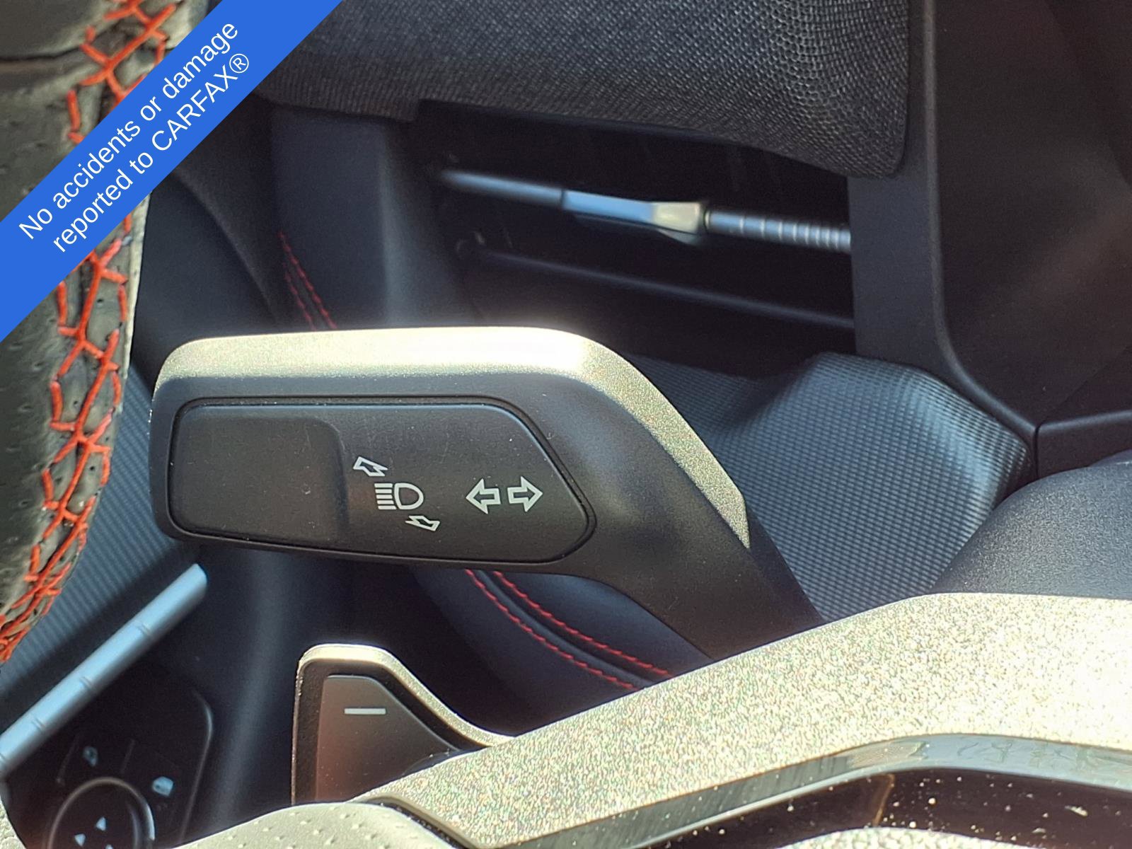 Used 2025 Ford Explorer ST w/ Sun And Sound Package AWD/4WD image 21