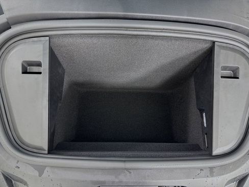 Certified 2024 Porsche Taycan RWD image 33