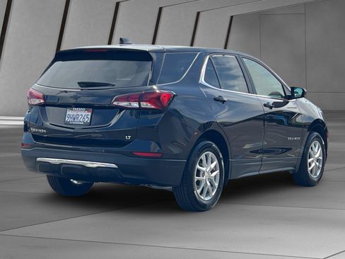 Used 2023 Chevrolet Equinox LT w/ Driver Convenience Package FWD image 4