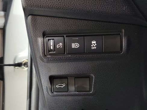 Used 2026 Toyota Corolla Cross XLE w/ Convenience Package AWD/4WD image 24