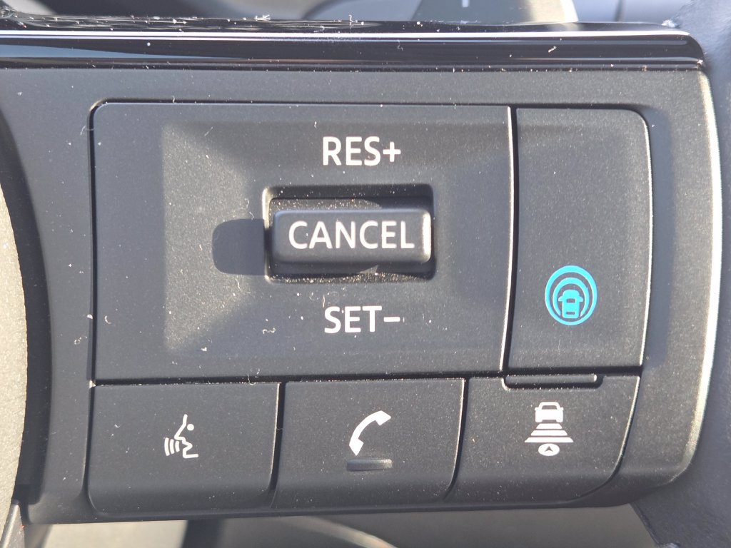 Certified 2023 Nissan Rogue SV w/ SV Premium B Package AWD/4WD image 14