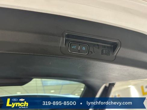 Certified 2024 Ford Explorer XLT w/ Equipment Group 202A AWD/4WD image 20