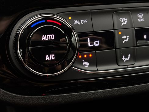 New 2026 Buick Envista Sport Touring w/ Convenience I Package FWD image 5