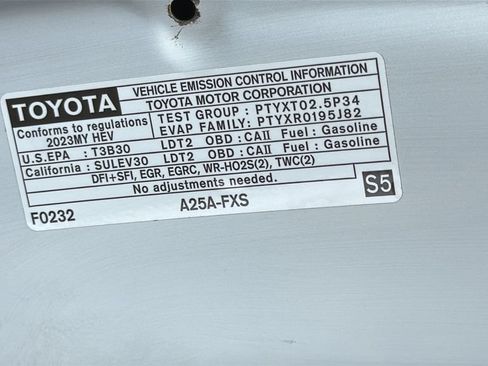 Used 2023 Toyota Sienna XSE AWD/4WD image 41