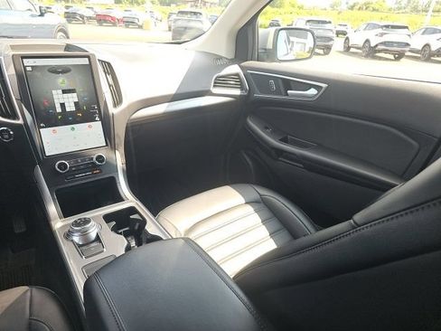 Used 2024 Ford Edge SEL w/ Convenience Package AWD/4WD image 39