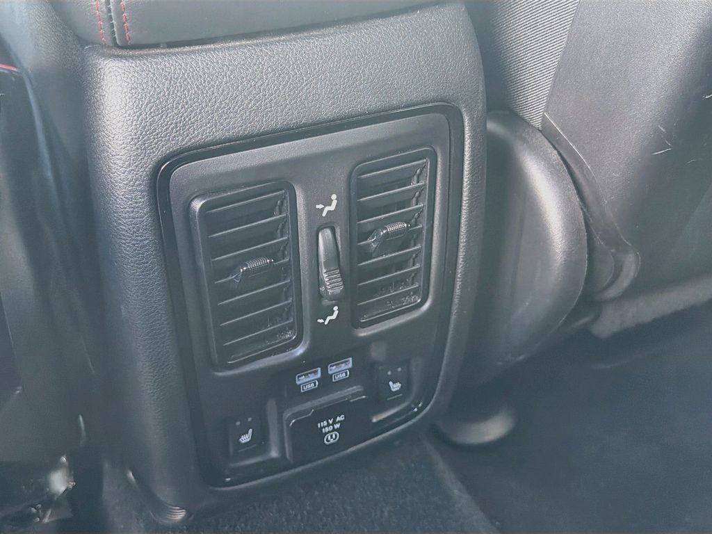 Used 2024 Dodge Durango GT AWD/4WD image 27