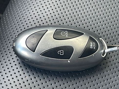 Used 2025 Hyundai Santa Fe SEL image 22