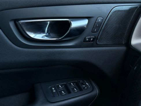 Used 2019 Volvo XC60 T5 R-Design w/ Protection Package image 55