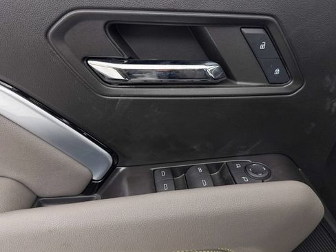 Used 2024 Chevrolet Colorado ZR2 AWD/4WD image 28