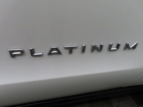 Used 2025 Ford Expedition Platinum w/ Platinum Ultimate Package image 58