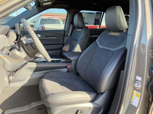 New 2026 Ford Explorer Tremor image 24