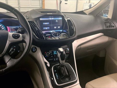 Used 2015 Ford C-MAX Energi SEL w/ Equipment Group 302A image 7
