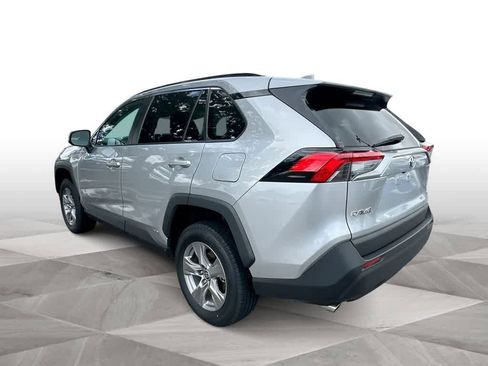 Used 2023 Toyota RAV4 LE AWD/4WD image 6