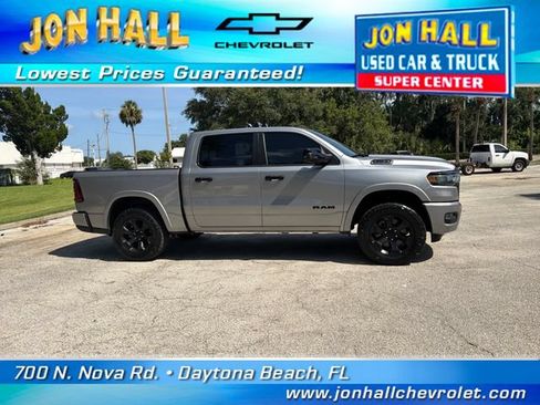 Used 2025 RAM 1500 Big Horn AWD/4WD image 15