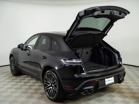 New 2026 Porsche Macan S image 33