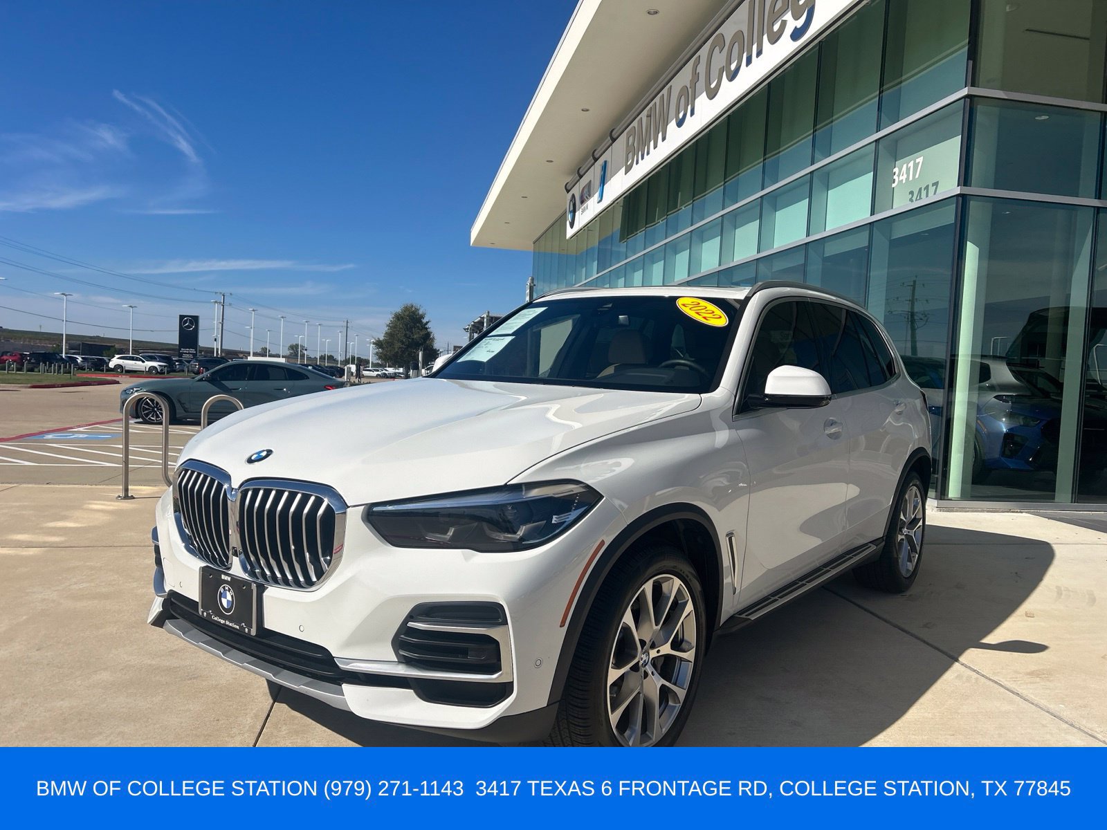 Used 2022 BMW X5 sDrive40i w/ Luxury Seating Package RWD image 1