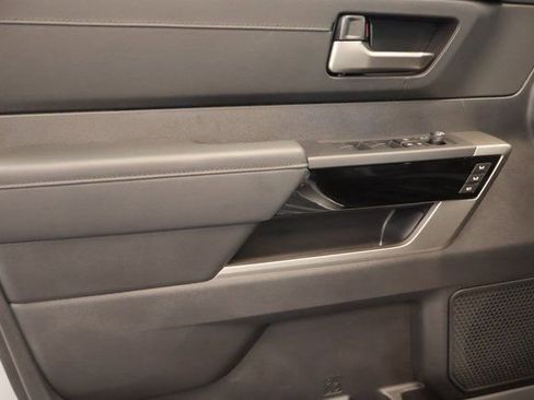 New 2025 Toyota Tundra Limited image 9