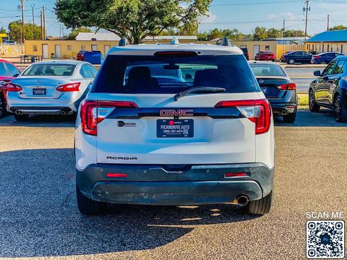 Used 2021 GMC Acadia SLE w/ Elevation Edition image 6