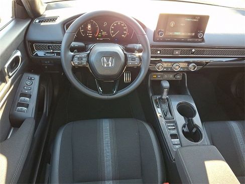 Used 2025 Honda Civic Sport image 11