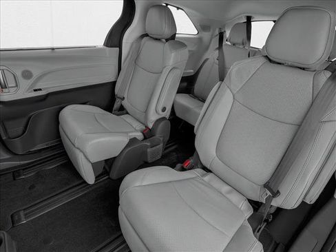 New 2026 Toyota Sienna Limited FWD image 9