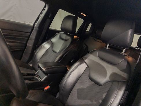 Used 2022 Jeep Compass Altitude w/ Convenience Group image 13