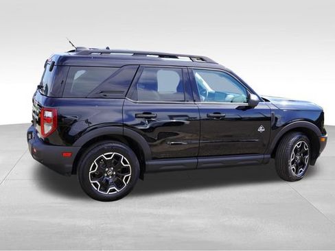 Used 2025 Ford Bronco Sport Outer Banks w/ Outer Banks Tech Package+ AWD/4WD image 4