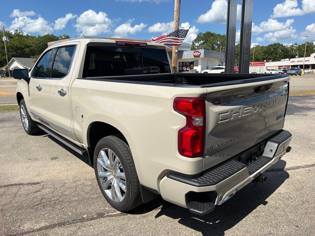New 2026 Chevrolet Silverado 1500 High Country AWD/4WD image 7