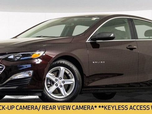 Used 2021 Chevrolet Malibu LS image 2
