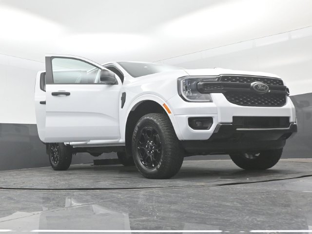 Certified 2026 Ford Ranger XLT w/ Equipment Group 301A High AWD/4WD image 29