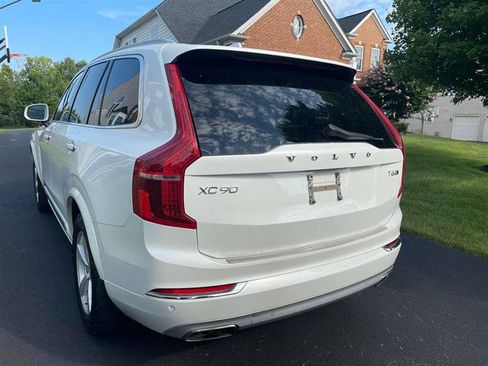 Used 2018 Volvo XC90 T6 Inscription w/ Convenience Package AWD/4WD image 14