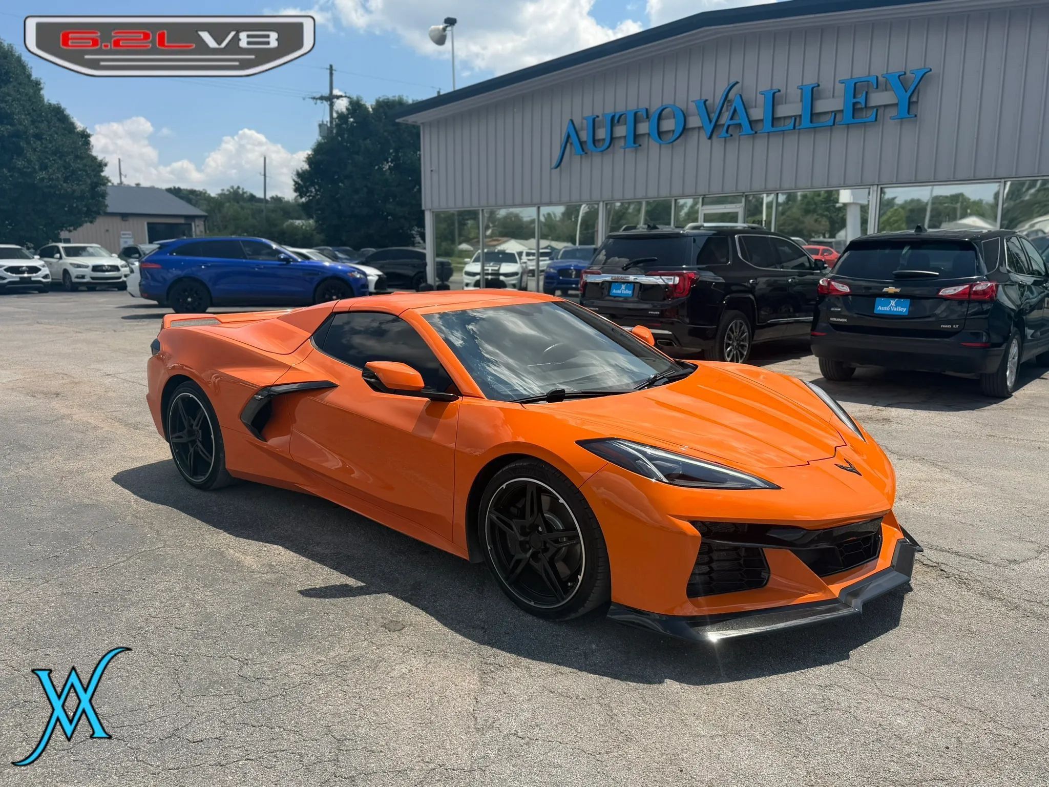 Used 2022 Chevrolet Corvette Stingray Convertible w/ Z51 Performance Package RWD image 1