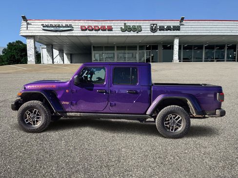 New 2026 Jeep Gladiator Mojave image 3