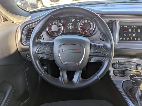 Used 2023 Dodge Challenger SXT image 23