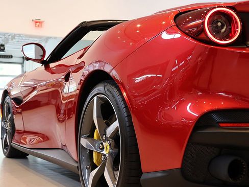 Certified 2022 Ferrari Portofino M RWD image 74