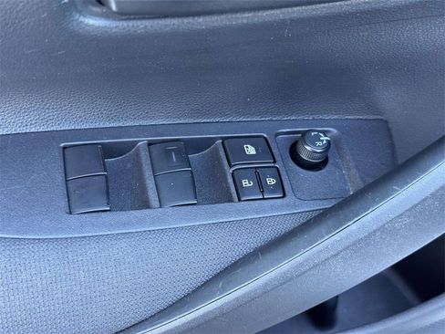 Used 2025 Toyota Corolla LE image 17