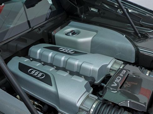 Used 2011 Audi R8 V10 AWD/4WD image 30