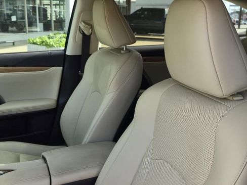Used 2020 Lexus RX 350L FWD w/ Premium Package image 28