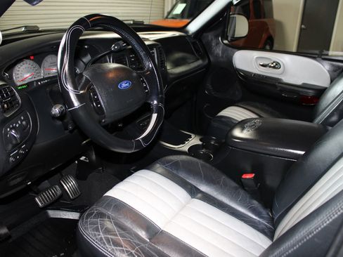 Used 2003 Ford F150 Harley-Davidson RWD image 21