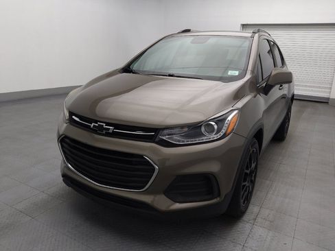 Used 2021 Chevrolet Trax LT w/ Sport Edition FWD image 15